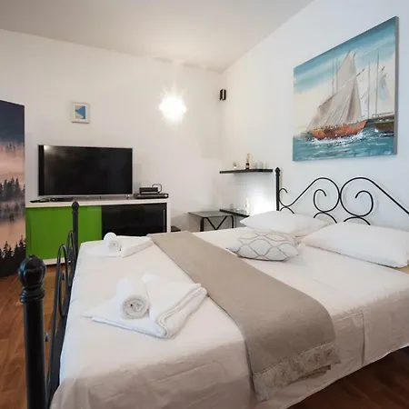 Elijah Creek Tatil Evi Split